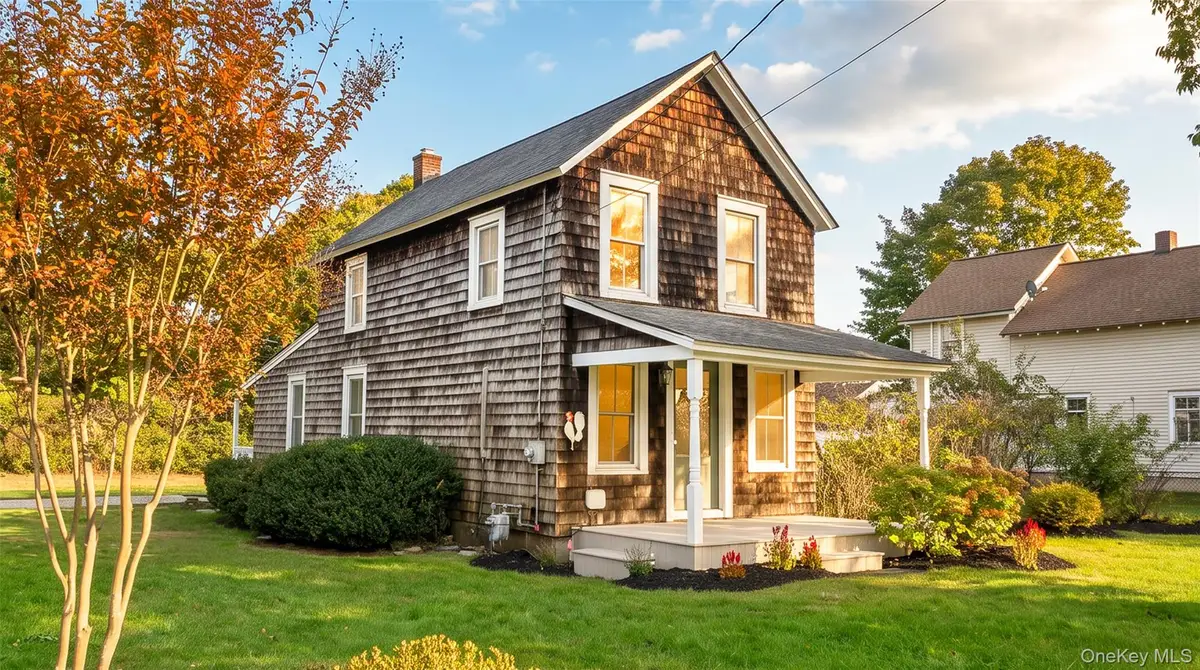41 Station Road, Bellport, NY 11713 - #1