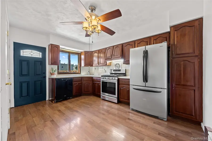 42-52 249th Street, Little Neck, NY 11363 - #2