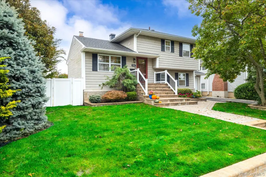 2941 Shore Road, Bellmore, NY 11710 - #2