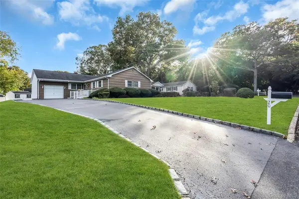 20 Victory Street, Ronkonkoma, NY 11779