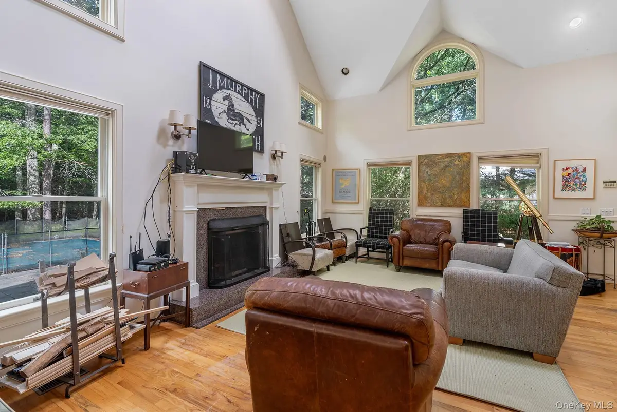 10 Harbor Street, East Hampton, NY 11937 - #1