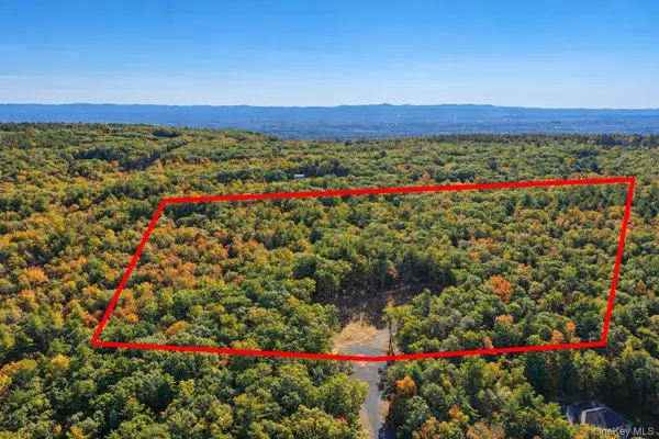 11 Rock Hill Road, Coxsackie, NY 12051
