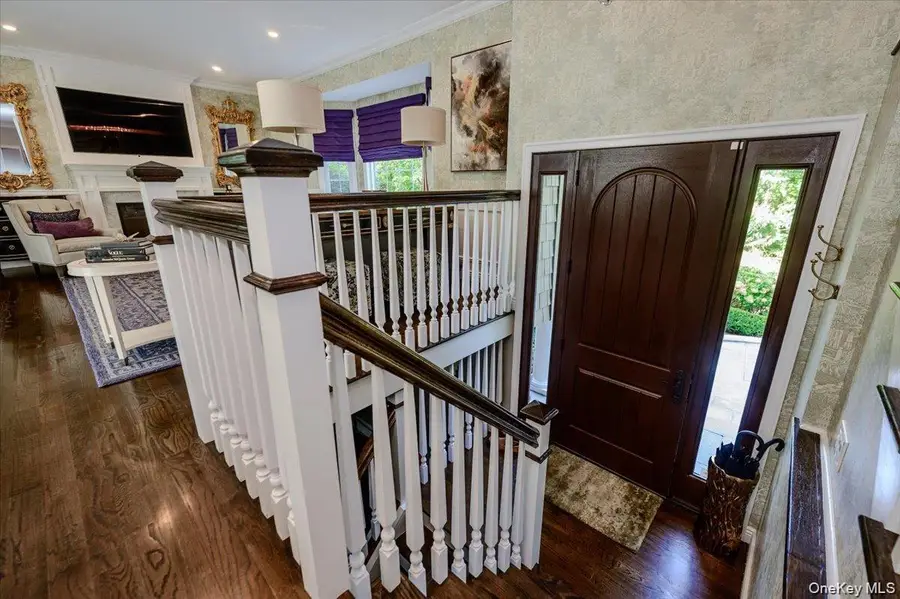 76 Bay Road, Huntington, NY 11743 - #3