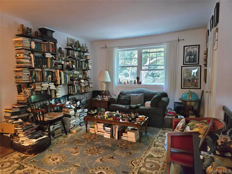 230-06 Kingsbury Avenue #B, Oakland Gardens, NY 11364 - #2