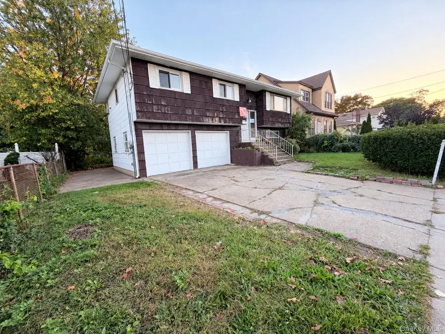 105 Debevoise Avenue, Roosevelt, NY 11575 - #2