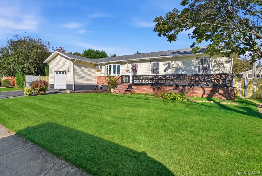 10 Francisco Avenue, Central Islip, NY 11722 - #2