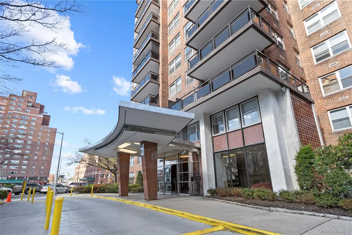 70-20 108th Street #4T, Forest Hills, NY 11375 - #1