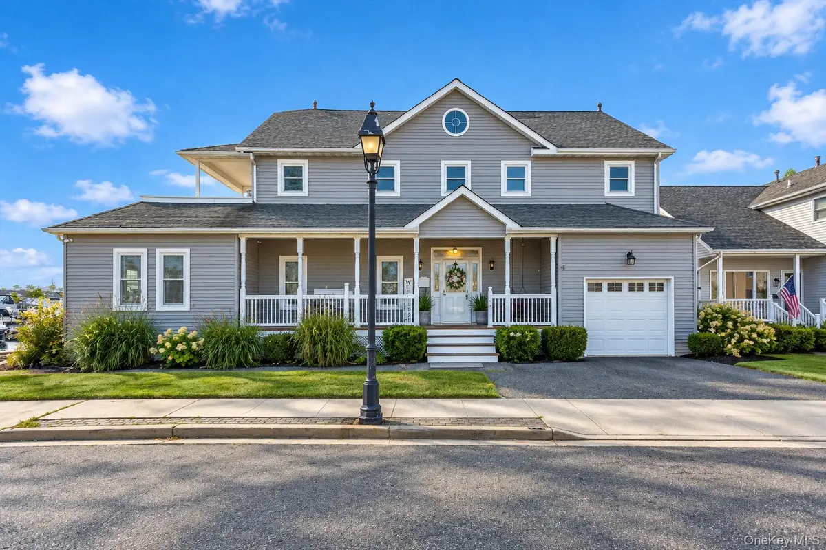 268 Gordon Place, Freeport, NY 11520 - #1