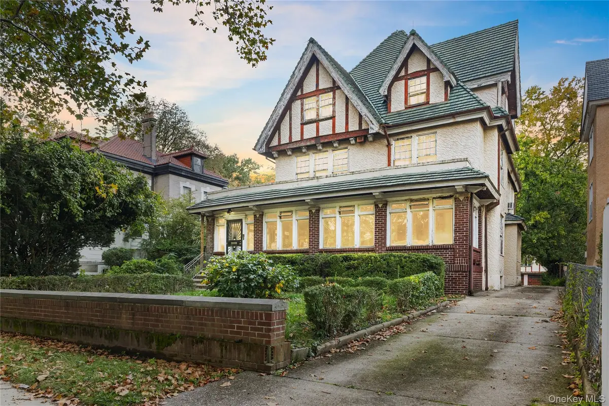 283 Highland Boulevard, Brooklyn, NY 11207 - #1
