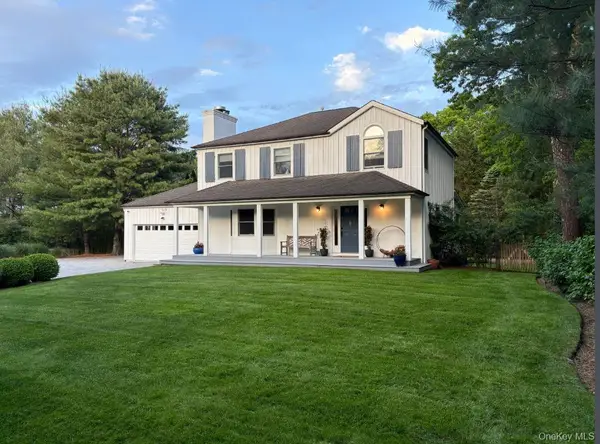 100 Wainscott Nw Road, Wainscott, NY 11975