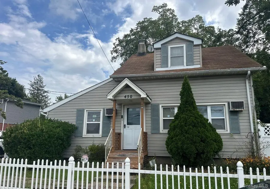 450 Great Neck Road, Copiague, NY 11726 - #2