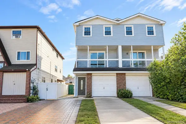 6 Amador Street, Staten Island, NY 10303