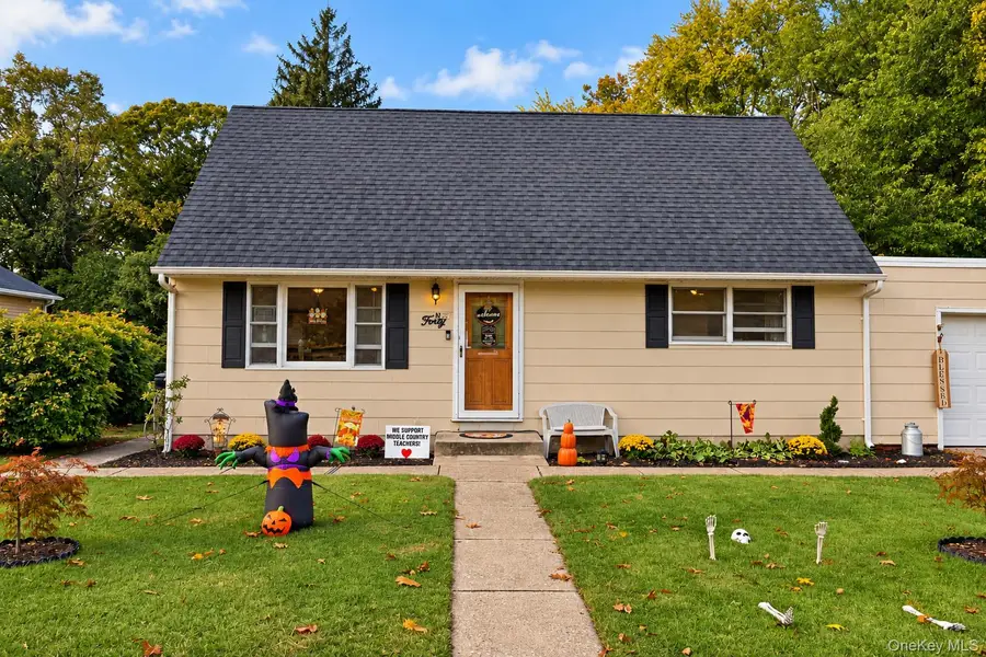 40 Marshall Drive, Selden, NY 11784 - #2
