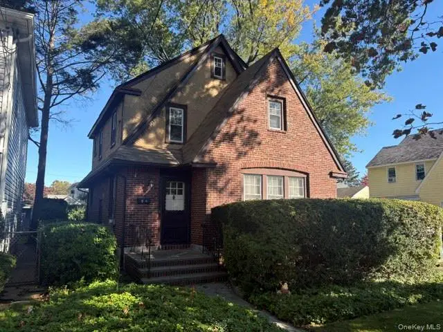 81 Marshall Avenue, Floral Park, NY 11001 - #1