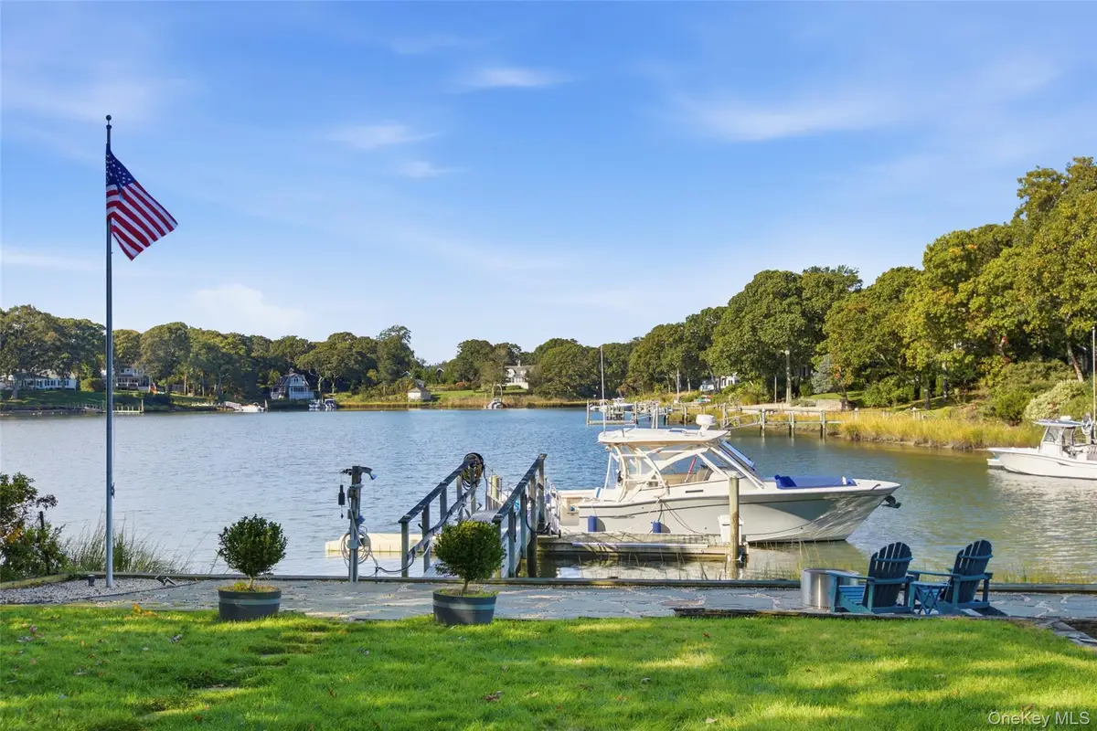 1200 Deep Hole Drive, Mattituck, NY 11952 - #1
