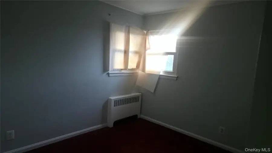 2127 Leighton Road, Elmont, NY 11003 - #3