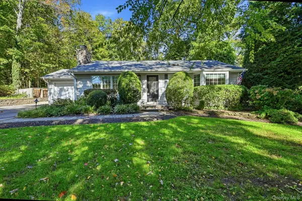 130 Dogwood Road, Northport, NY 11768