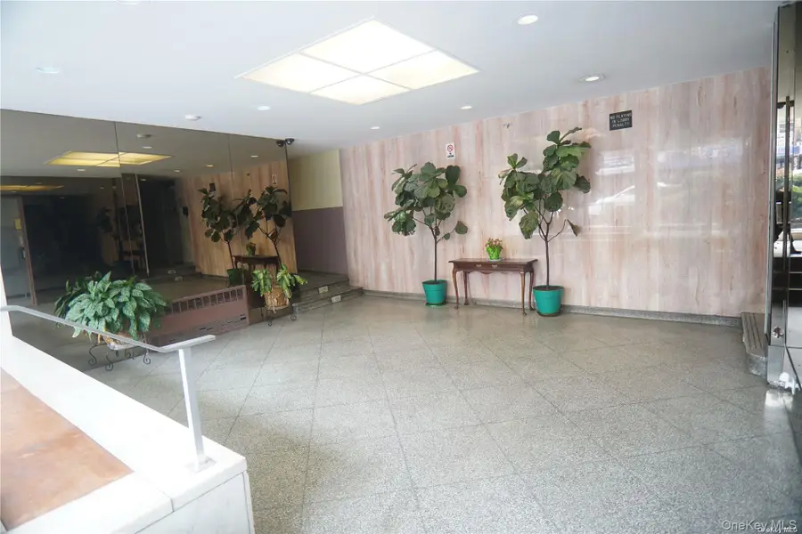 63-45 Saunders Street #3G, Rego Park, NY 11374 - #2