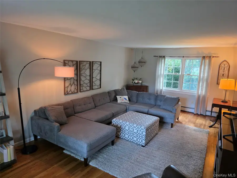 2 Deerfield Drive, Lake Grove, NY 11755 - #3