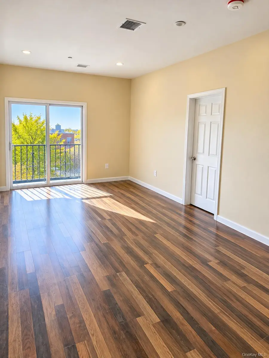 1132 Mcbride Street, Far Rockaway, NY 11691 - #2