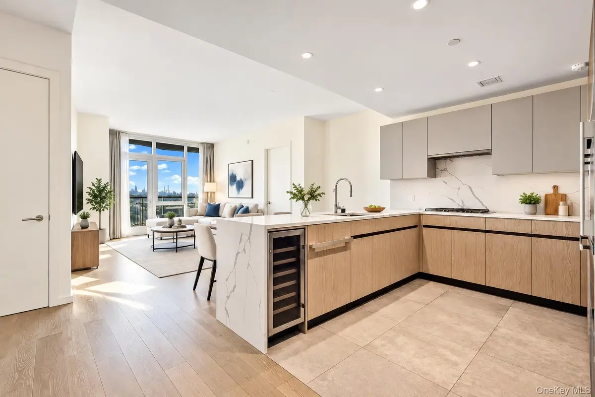 133-36 37th Avenue #8F, Flushing, NY 11354 - #1