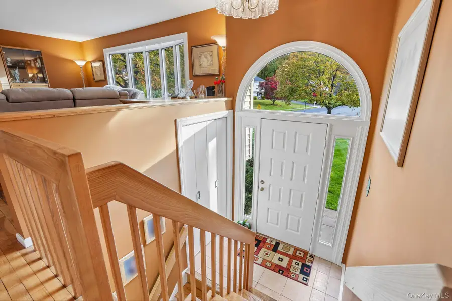 2 Eileen Court, Airmont, NY 10901 - #2
