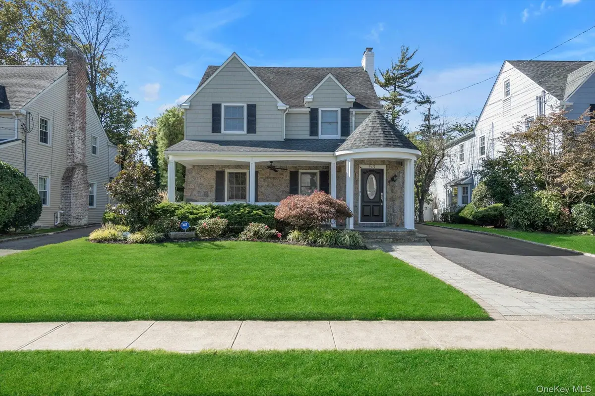 53 Murdock Road, Lynbrook, NY 11563 - #1