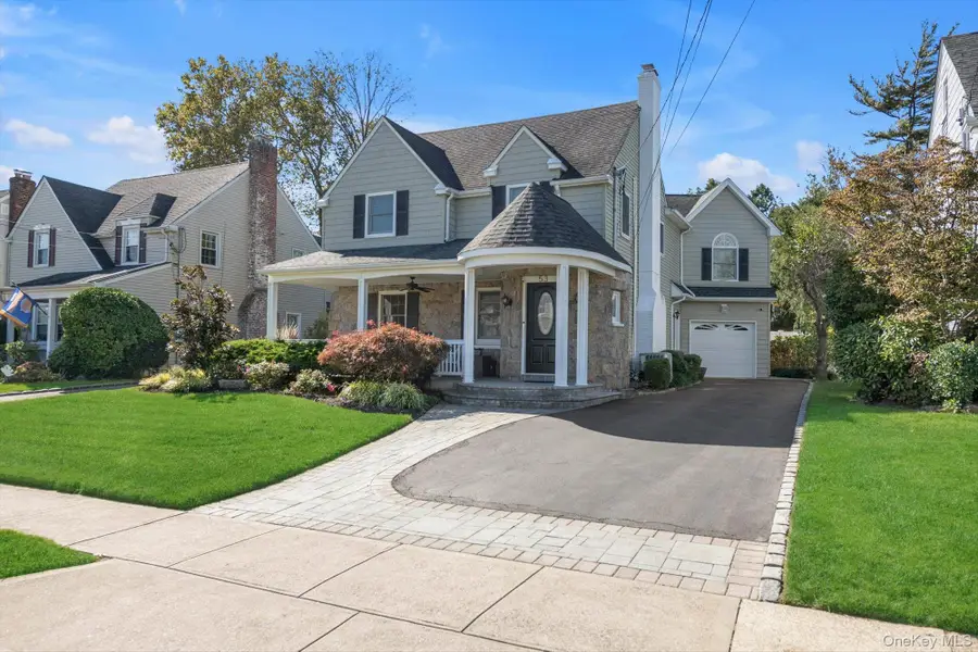 53 Murdock Road, Lynbrook, NY 11563 - #2