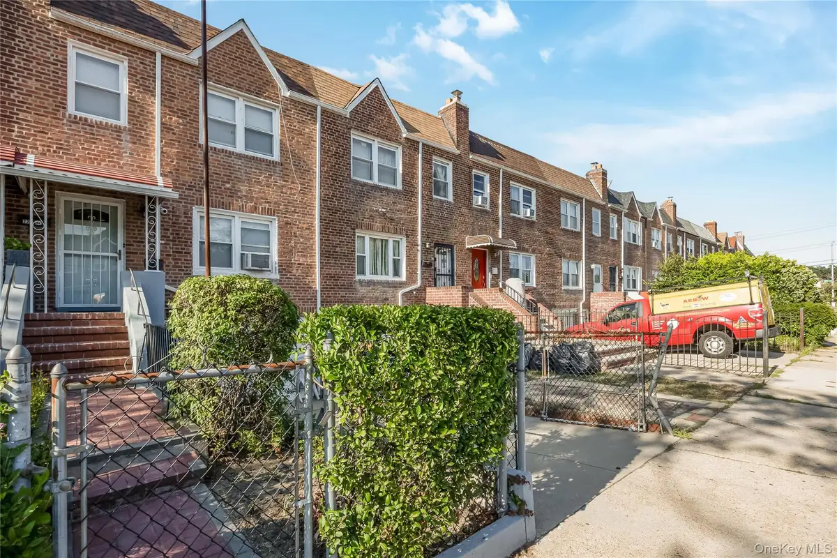 22533 Murdock Avenue, Queens Village, NY 11429 - #1