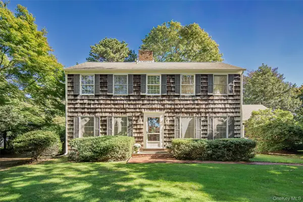 32 Aberdeen Lane, Southampton, NY 11968