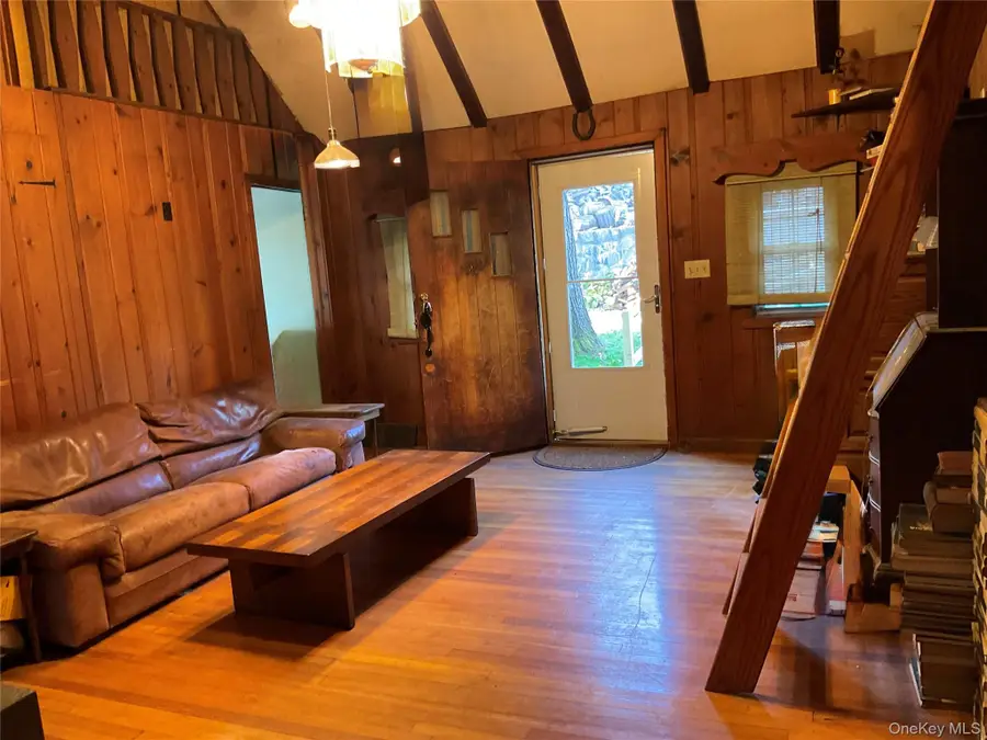32 Crest Drive, Mahopac, NY 10541 - #3