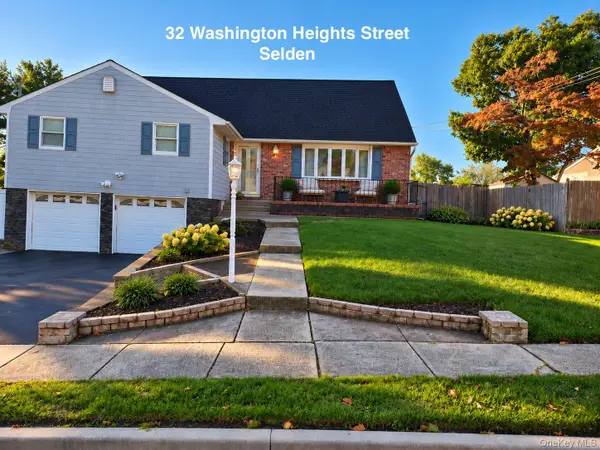 32 Washington Heights Street, Selden, NY 11784