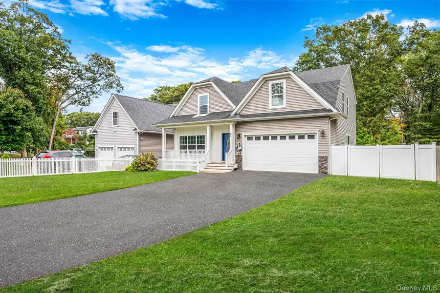 205 Kohr Road, Kings Park, NY 11754 - #2