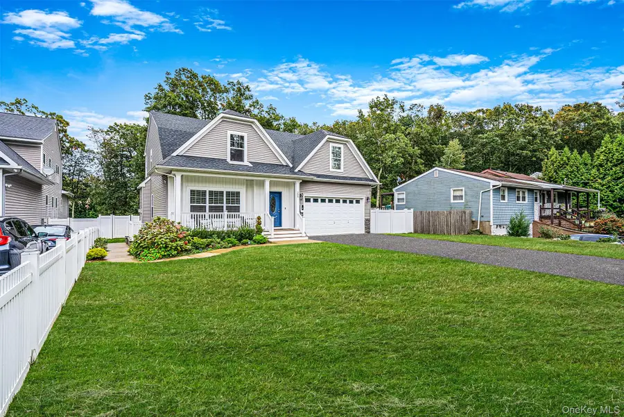 205 Kohr Road, Kings Park, NY 11754 - #3