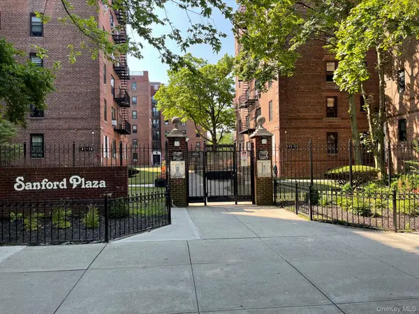 144-54 Sanford Avenue #45, Flushing, NY 11355