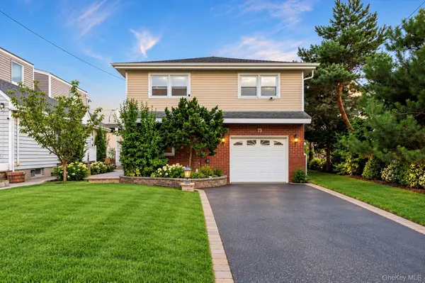 73 E Beach Prom, Lindenhurst, NY 11757