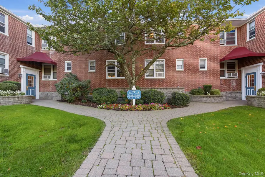 9 Bryant Crescent #2N, White Plains, NY 10605 - #2