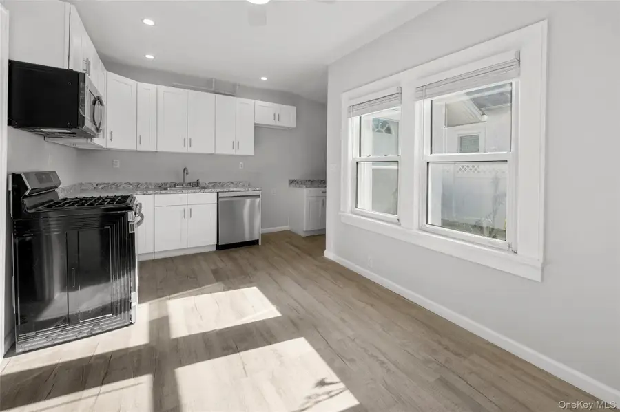 27 AKA 104 Thomas Place, Yonkers, NY 10701 - #3