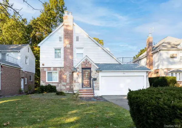 186-33 Henley Road, Jamaica Estates, NY 11432