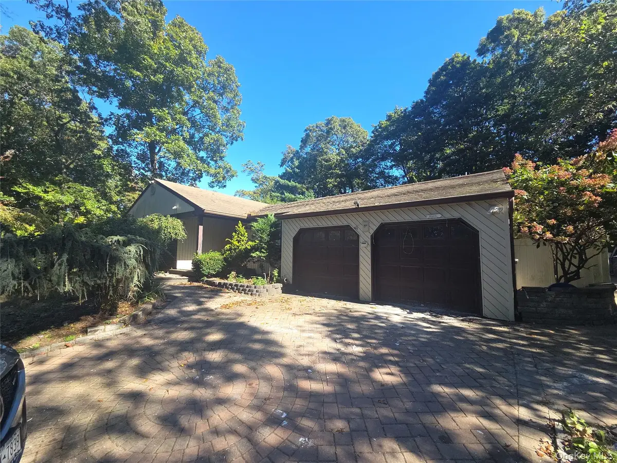8 Pike Court, Northport, NY 11768 - #1