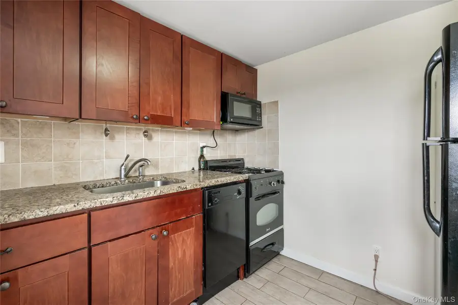 517 E Broadway, Long Beach, NY 11561 - #3