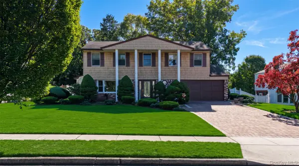 28 Chatham Road, Commack, NY 11725