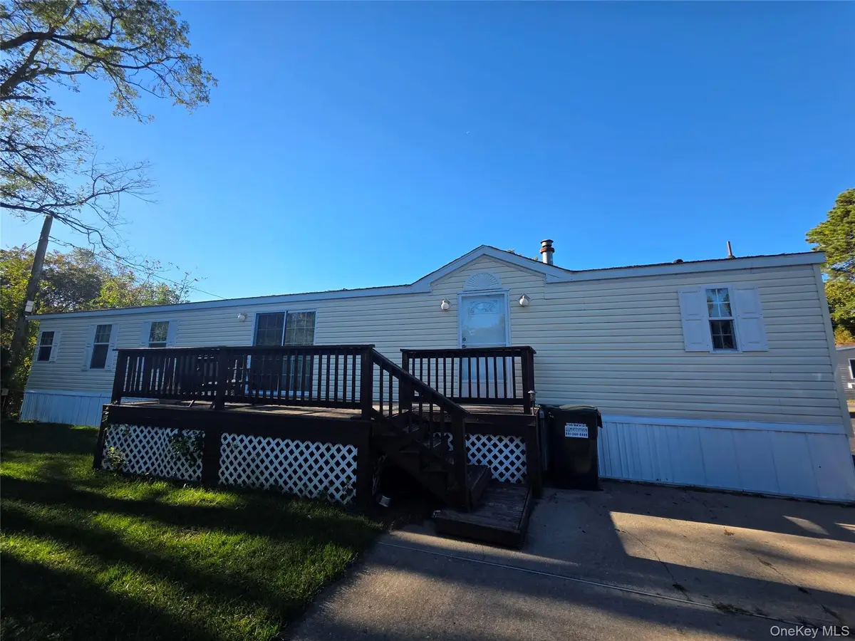37 Hubbard Avenue #12, Riverhead, NY 11901 - #1