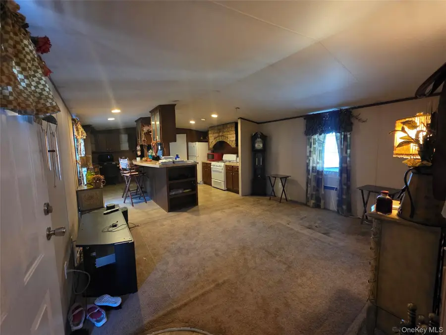 37 Hubbard Avenue #12, Riverhead, NY 11901 - #2