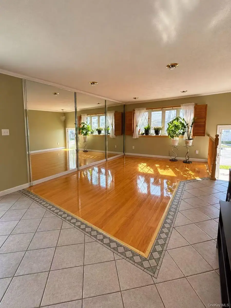12515 11th Avenue, College Point, NY 11356 - #3