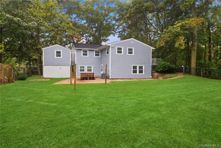 165 Berkshire Drive, Farmingville, NY 11738 - #2