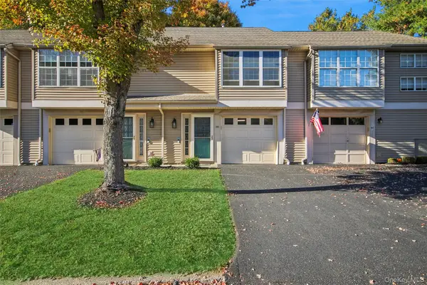 160 Elmcrest Drive, Fishkill, NY 12524