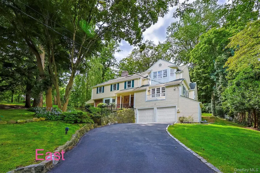 38 The Oaks, Roslyn, NY 11576 - #2