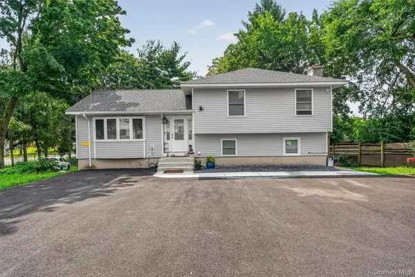 3 Ben Lomond Drive, Middletown, NY 10941