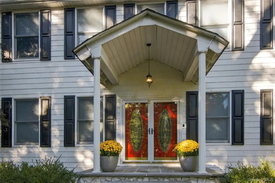 209 Old Town Road, East Setauket, NY 11733 - #2